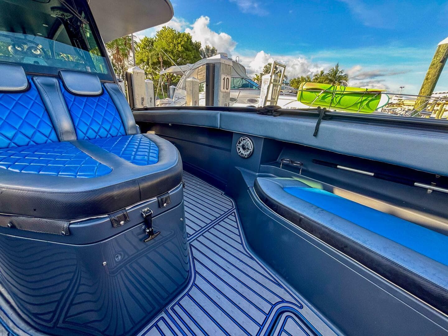 2016 Hydra-Sports 4200 Siesta