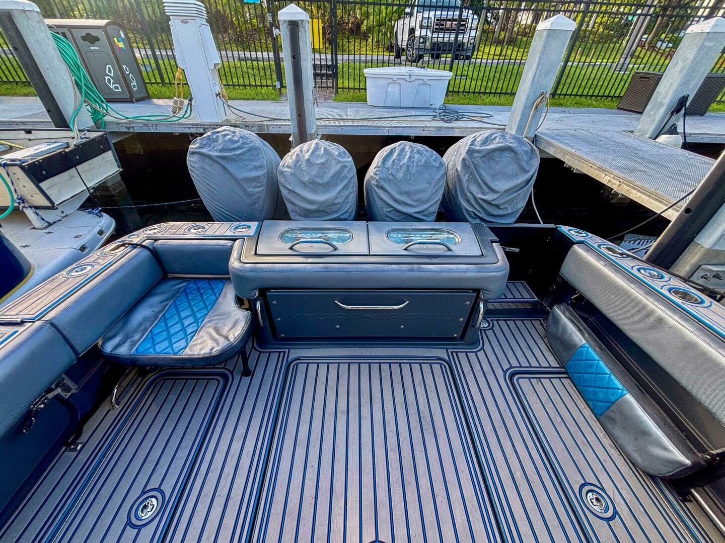 2016 Hydra-Sports 4200 Siesta