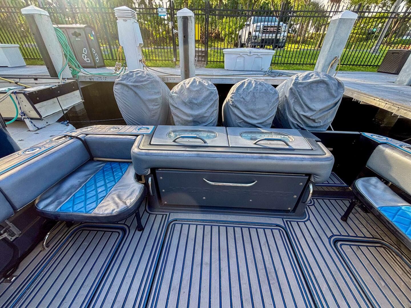 2016 Hydra-Sports 4200 Siesta