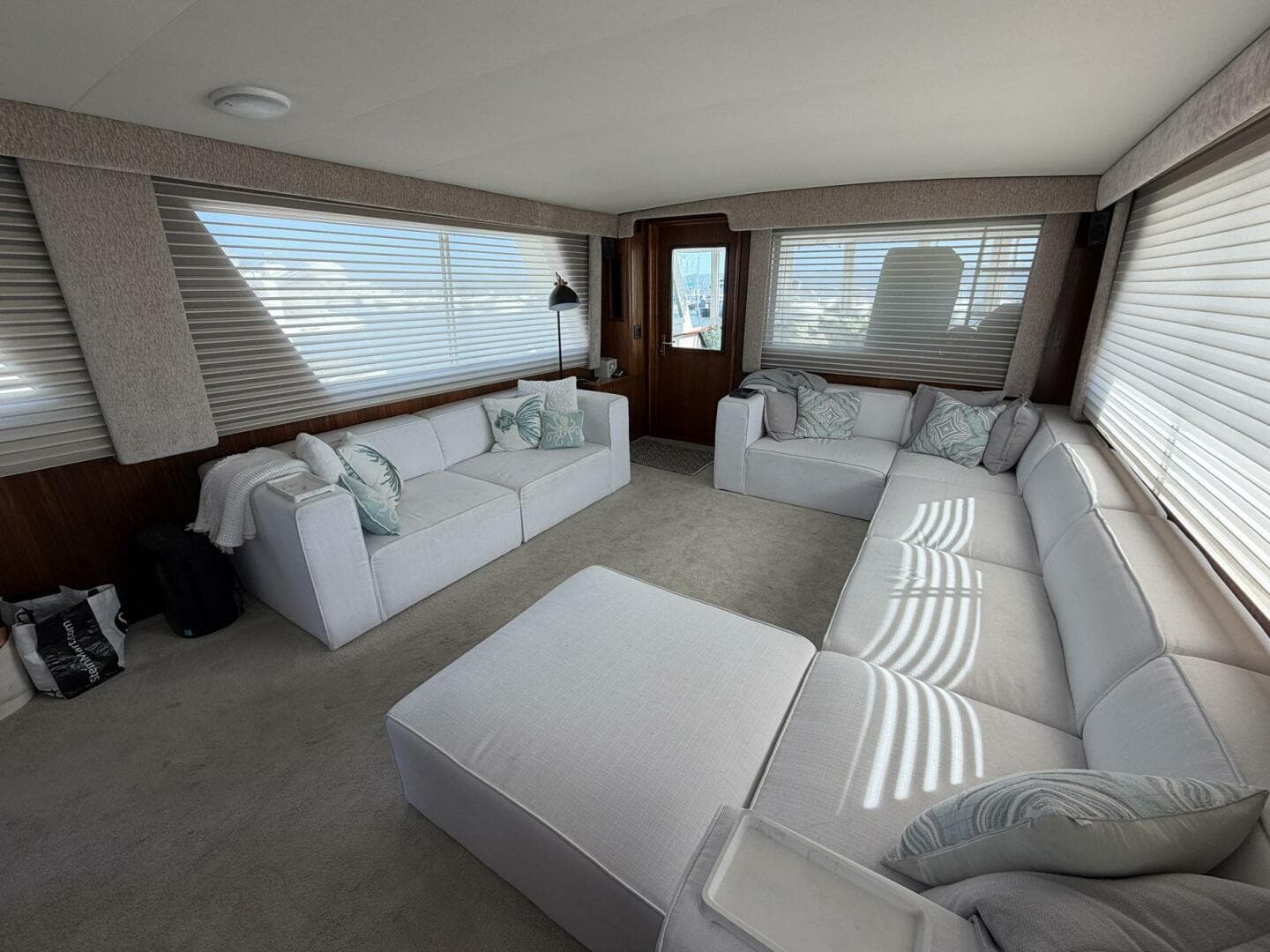 1987 Hatteras Motor Yacht