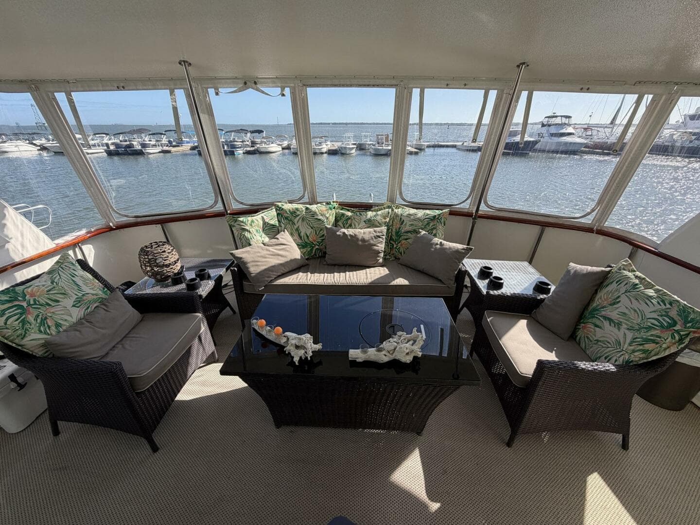 1987 Hatteras Motor Yacht