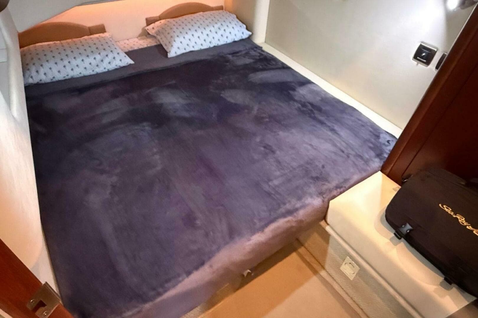 2006 Sea Ray 44 Sedan Bridge