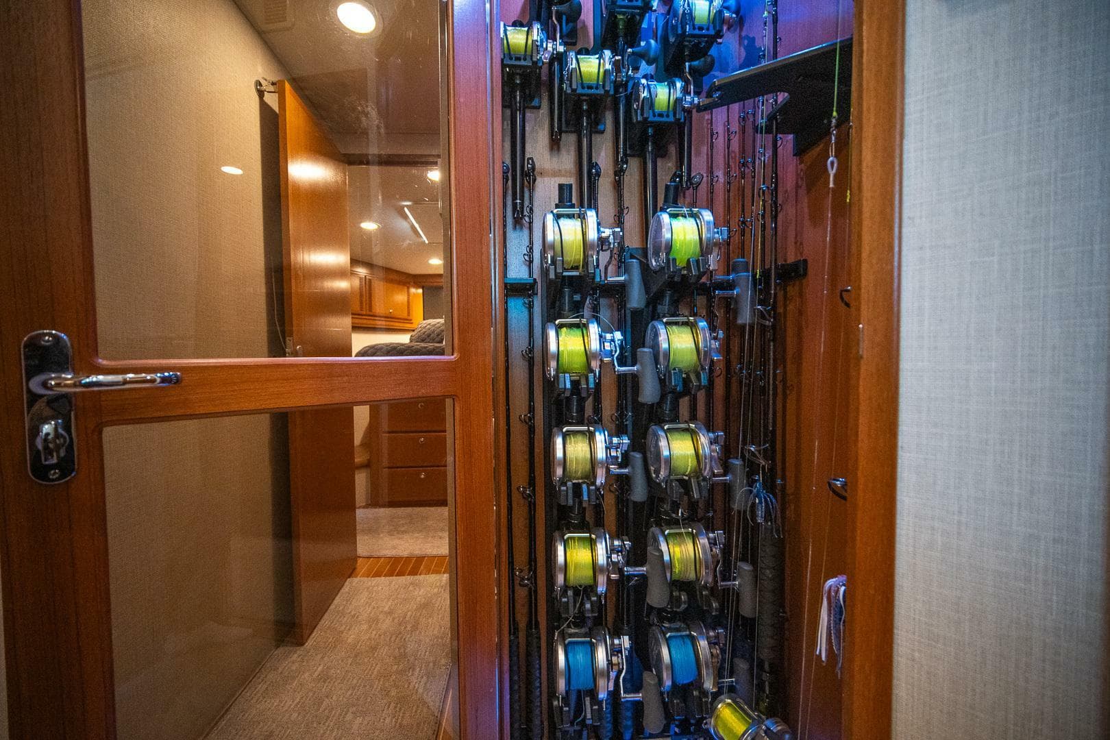 2009 Cabo 52 Flybridge