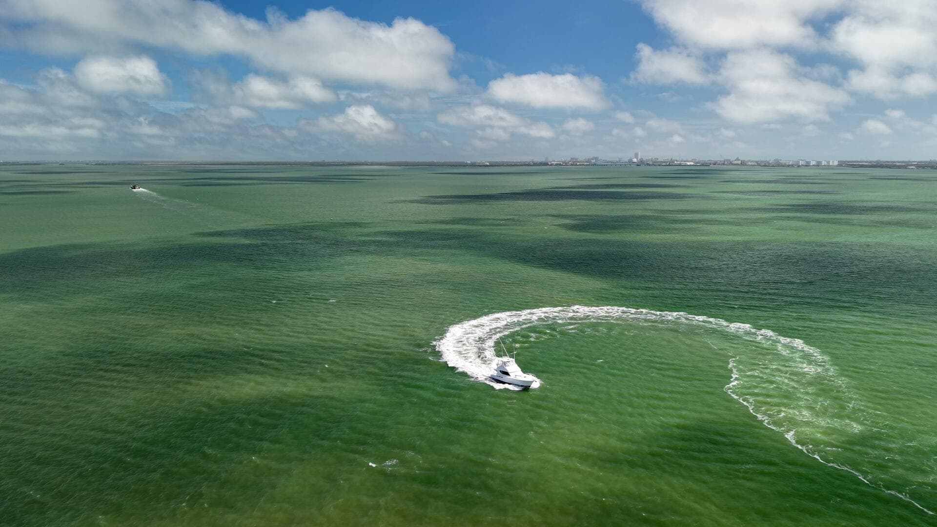 2002 Hatteras 50 Convertible 