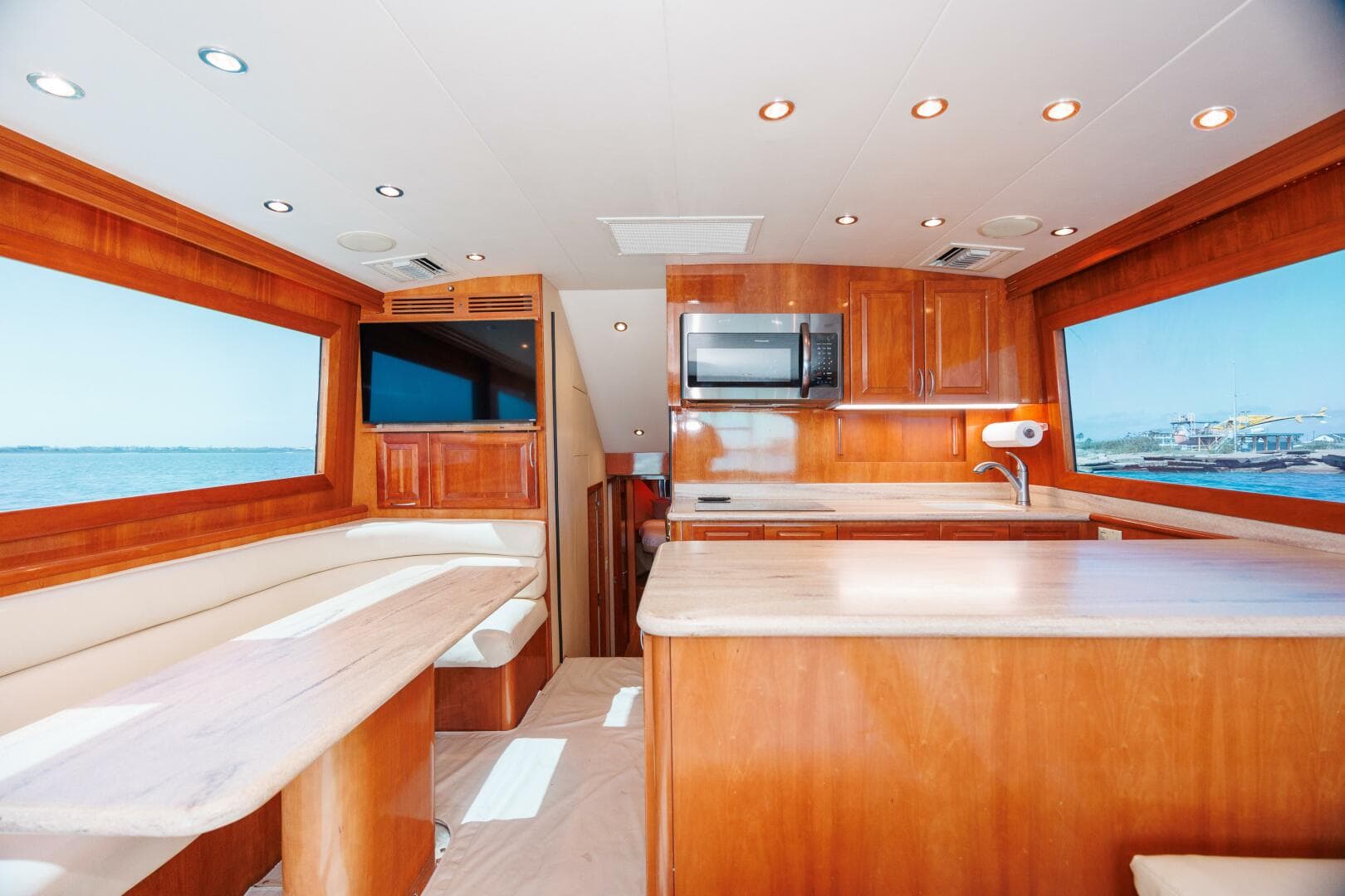 2002 Hatteras 50 Convertible 