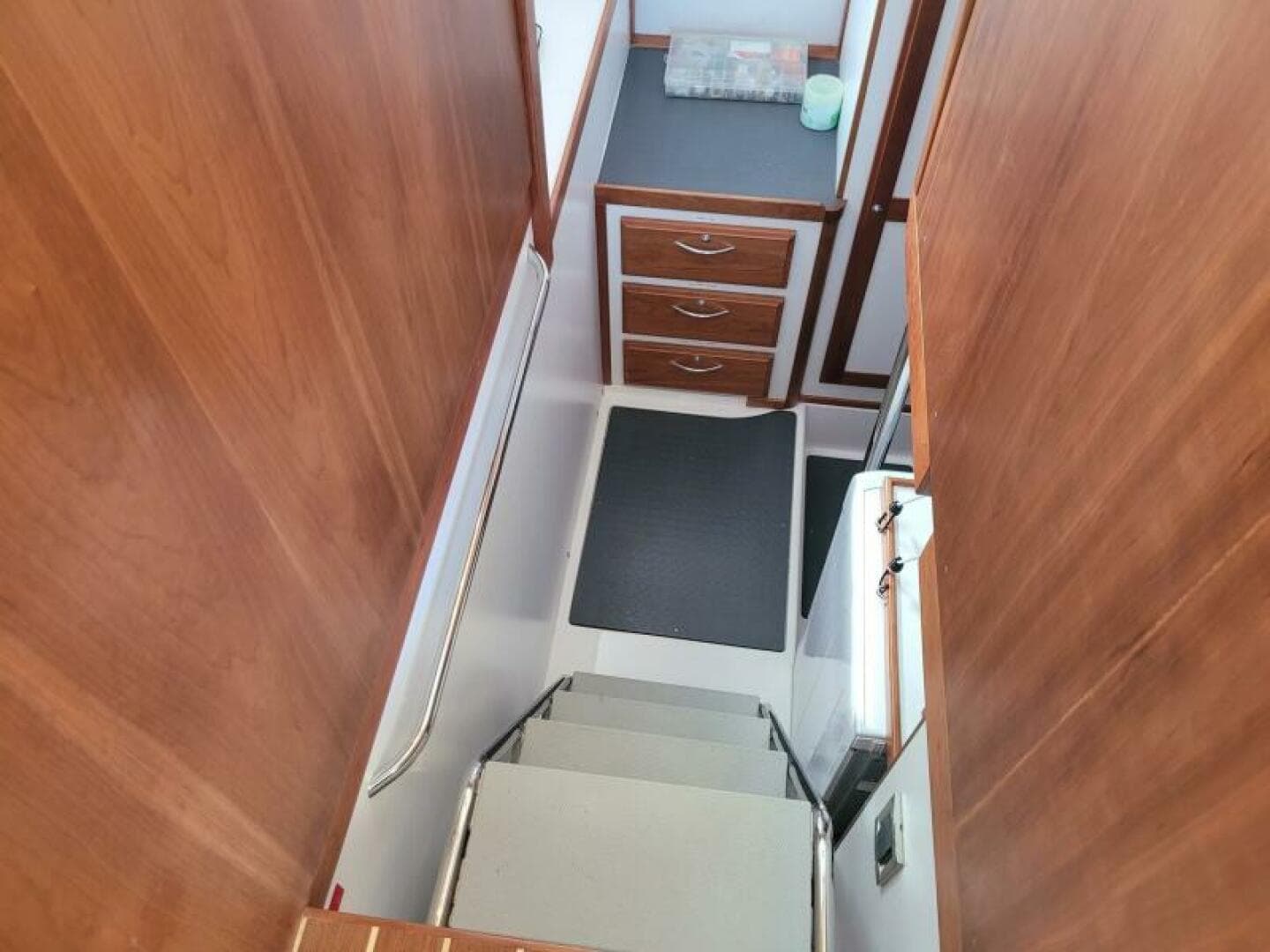 2014 Sabre 48 Salon Express