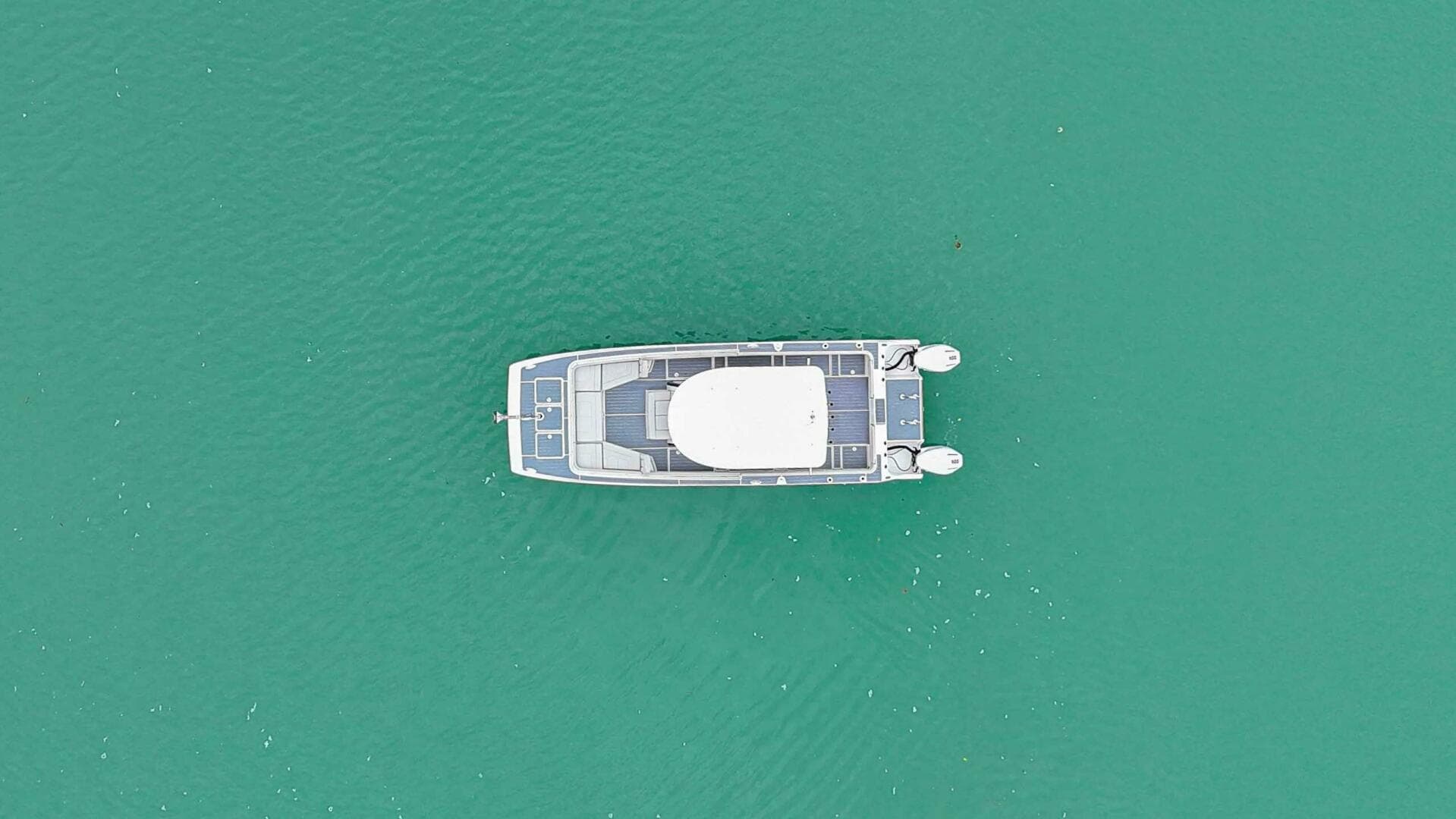 2022 Aquila 28 Molokai