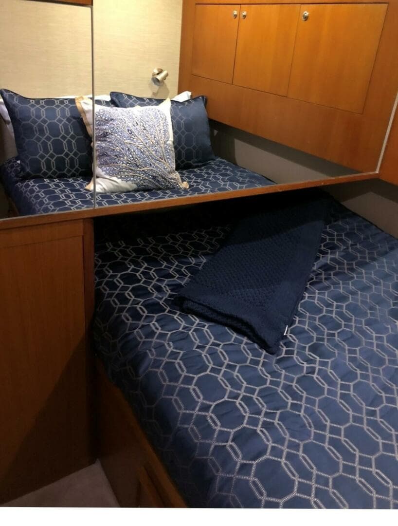 1998 Ocean Yachts 53 Convertible