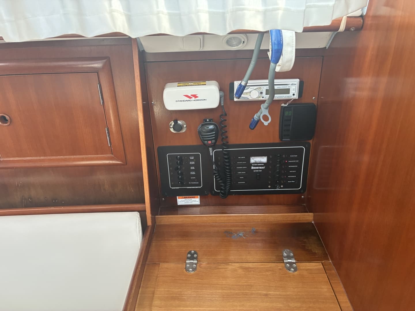 2003 Beneteau Oceanis 311 - 