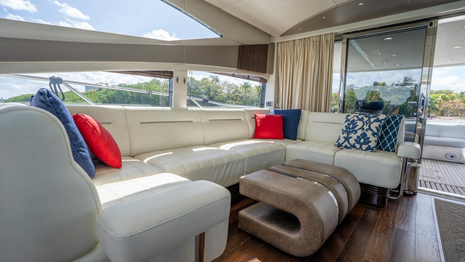 2014 Sunseeker 68' Sport Yacht