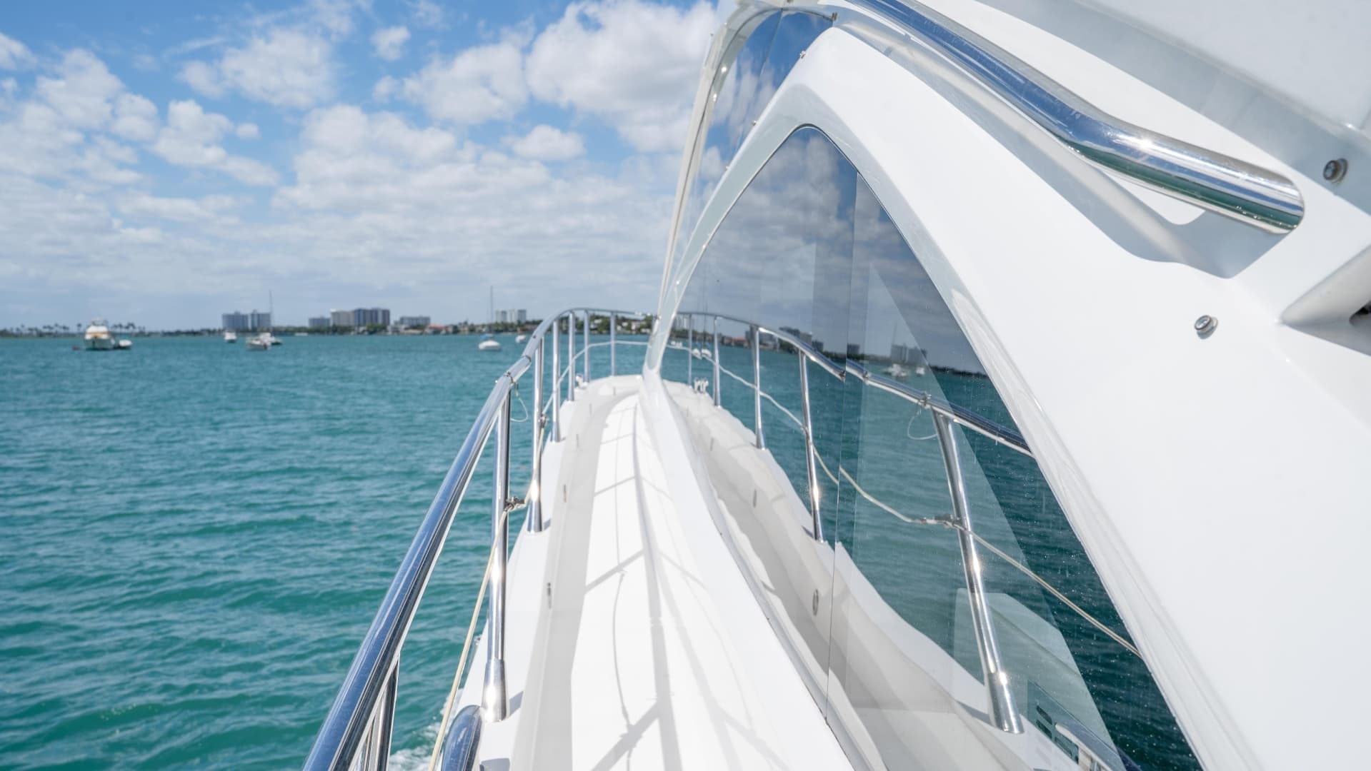 2014 Sunseeker 68' Sport Yacht