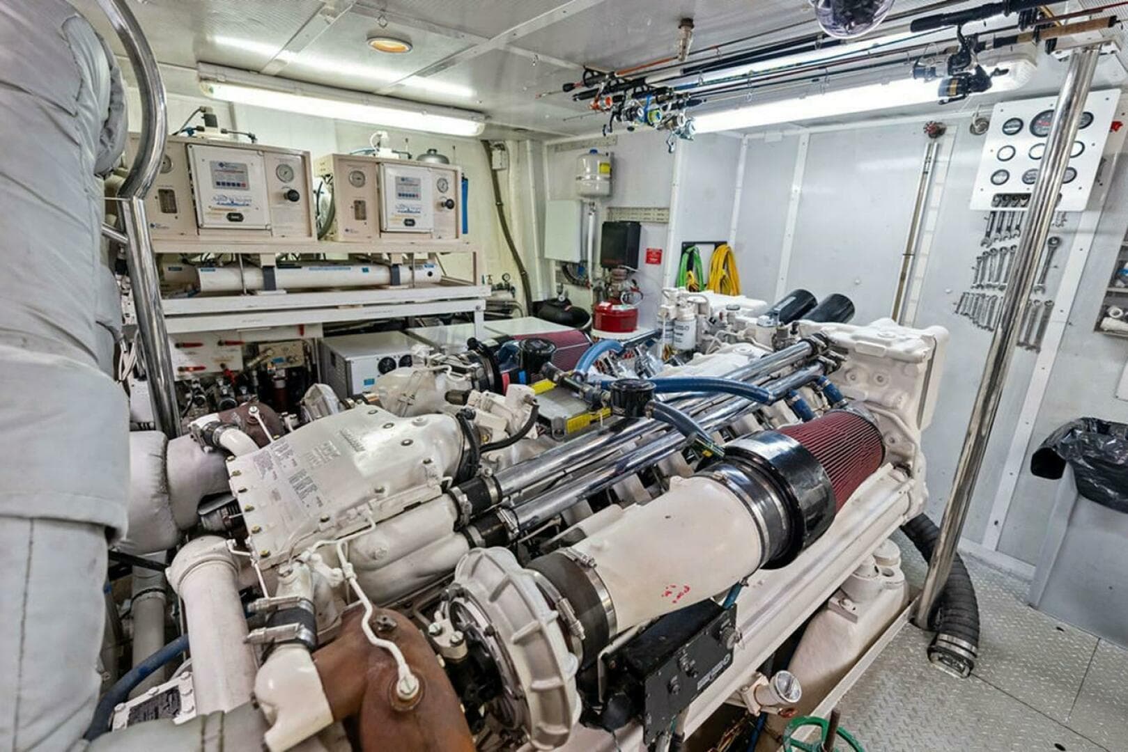 2001 West Bay Sonship