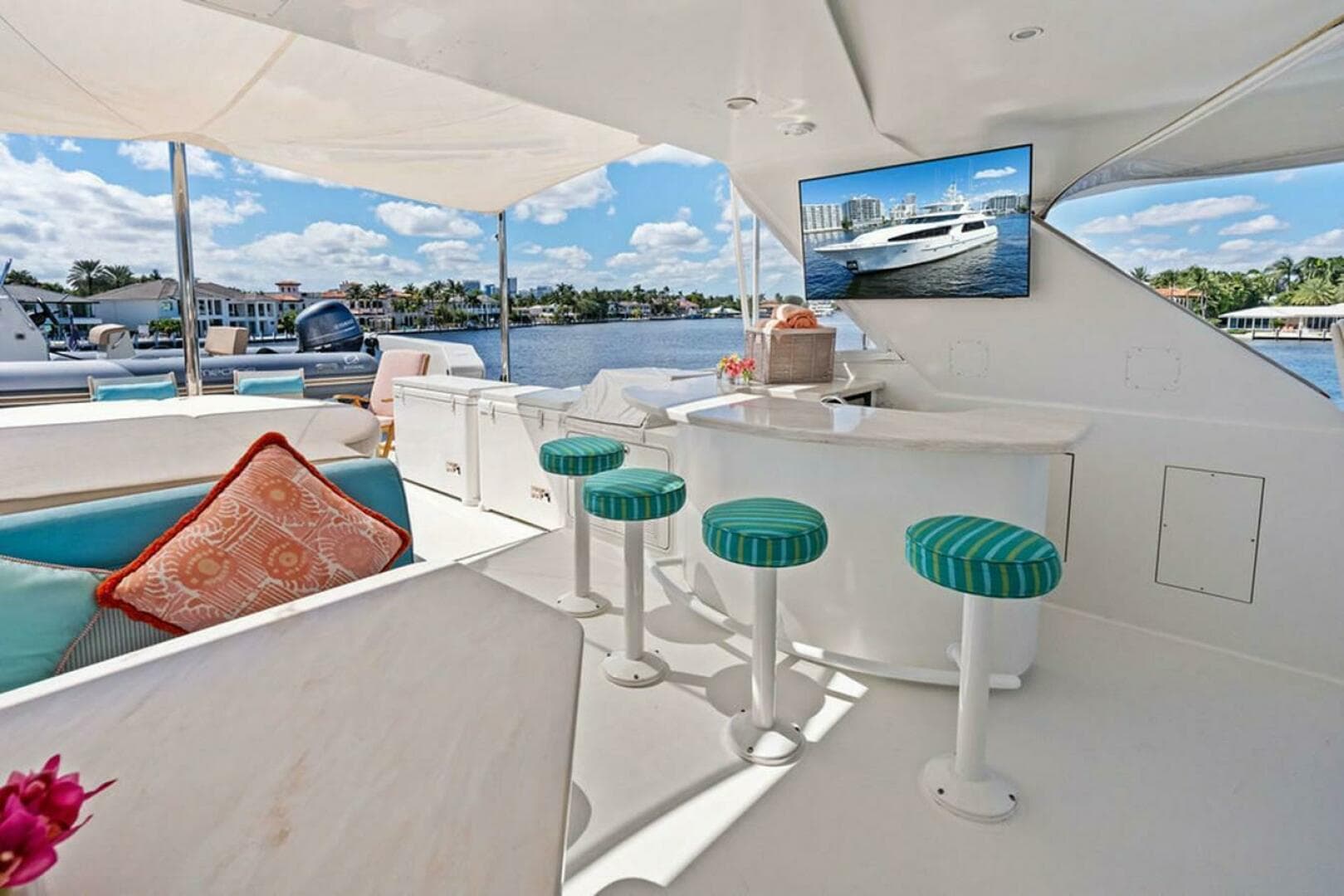 2001 West Bay Sonship