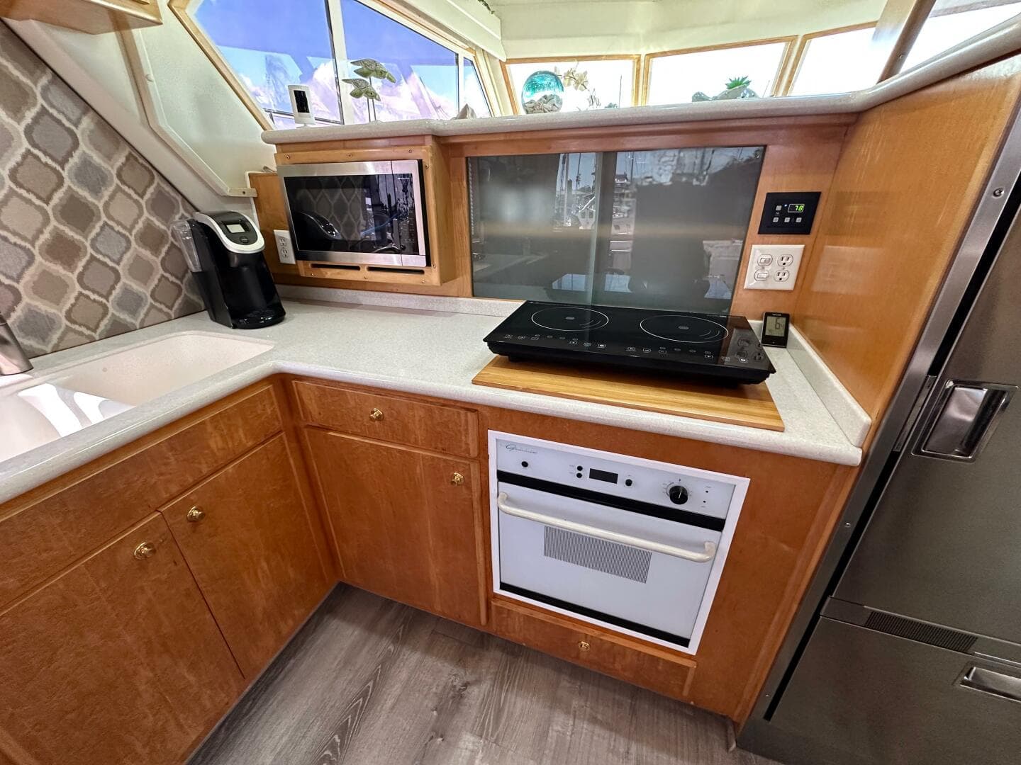 2000 Navigator 4600 Classic