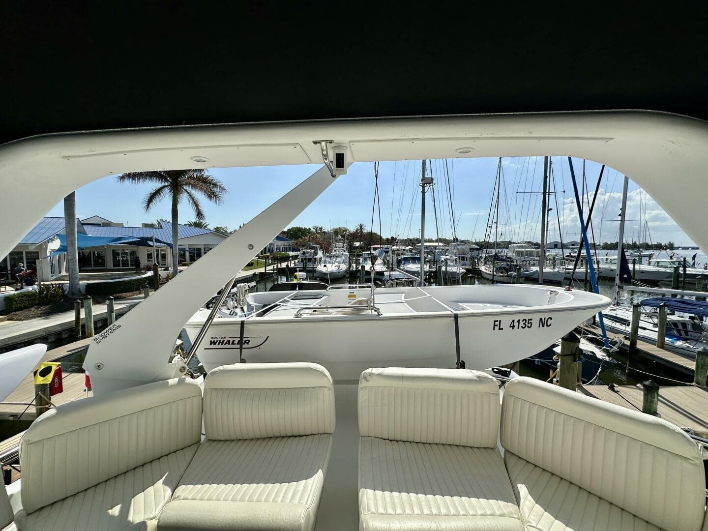 2000 Navigator 4600 Classic