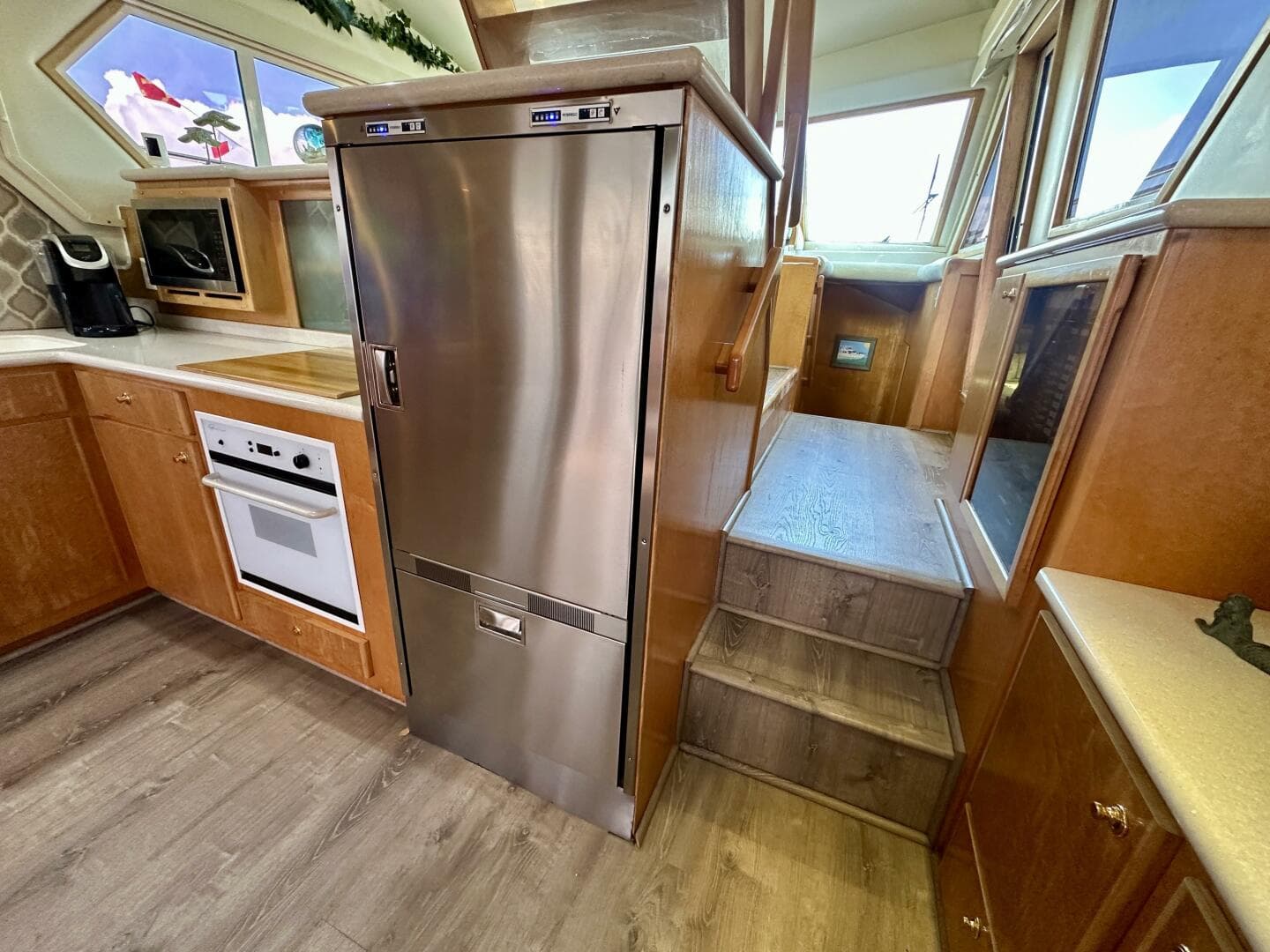 2000 Navigator 4600 Classic