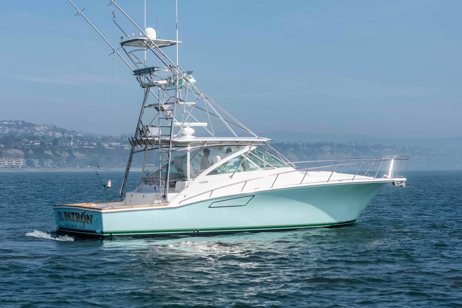 20045 40' Cabo Express - El Patron