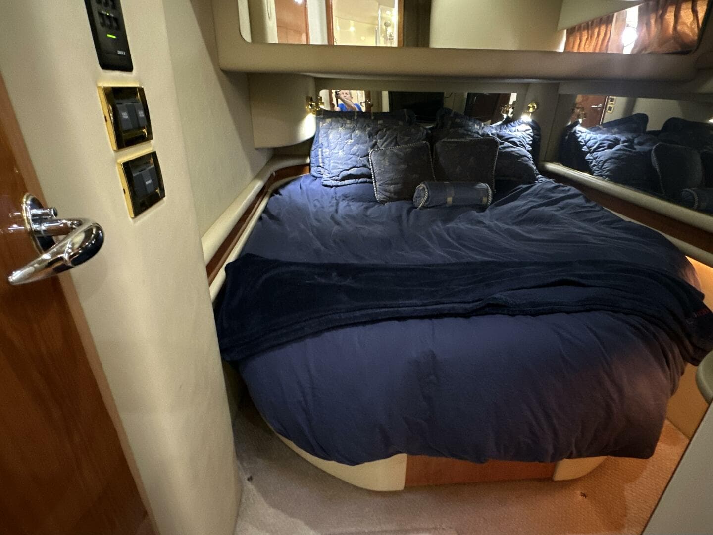 2000 Sea Ray 480 Sedan Bridge