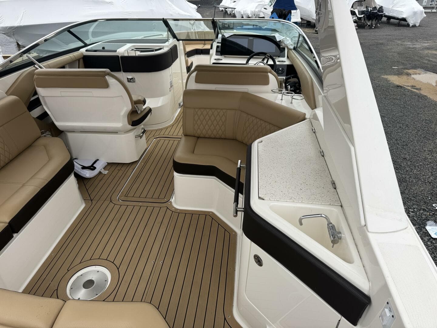 2021 Sea Ray SLX 310