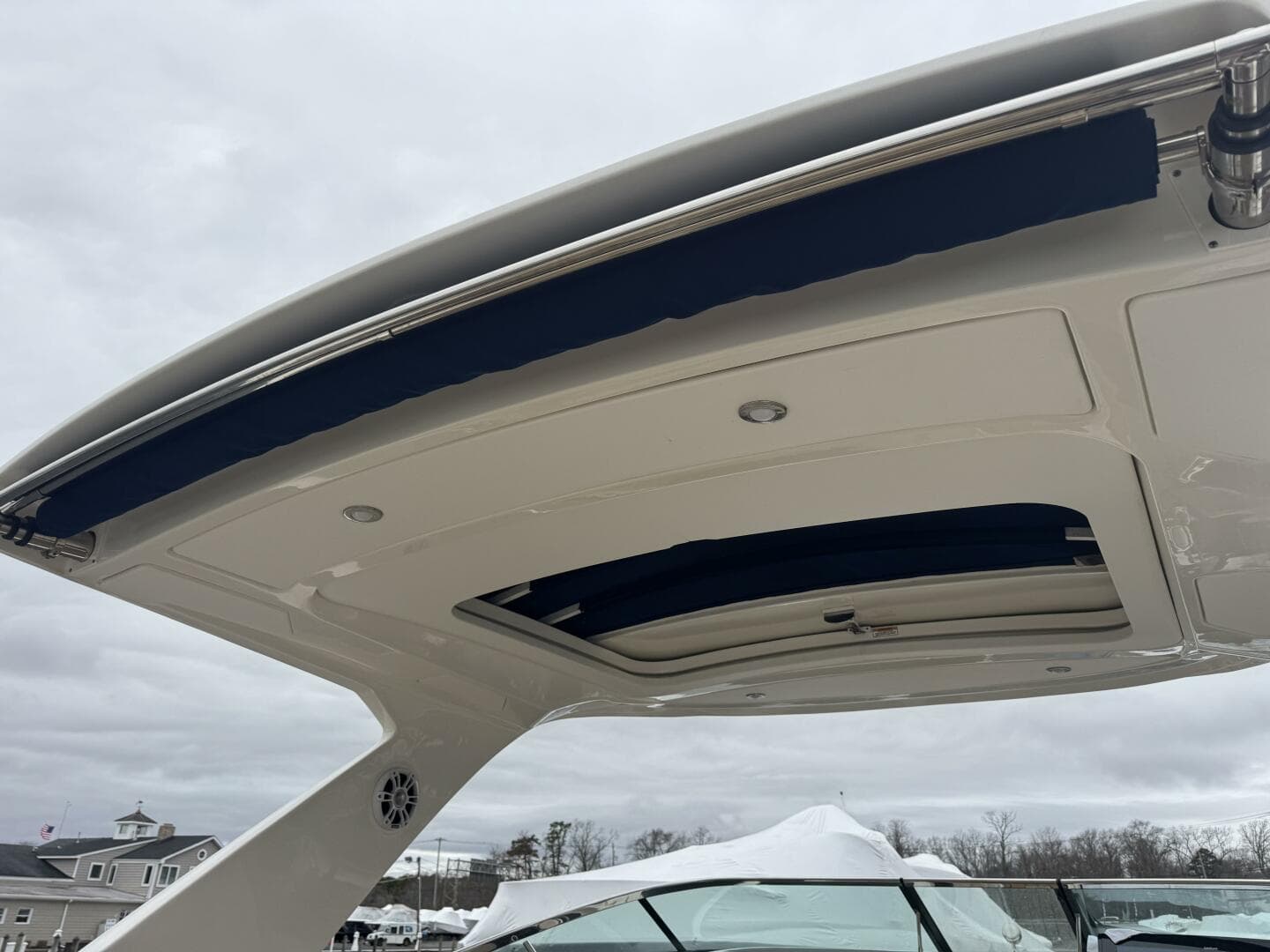 2021 Sea Ray SLX 310