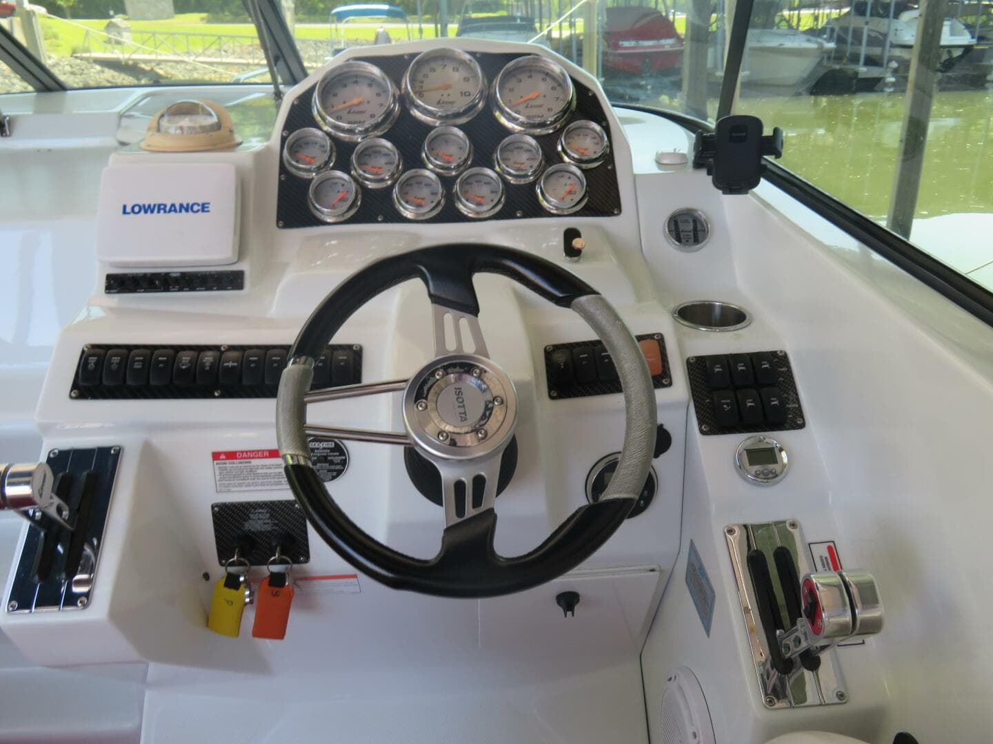 2008 Baja 335 Performance Cruiser