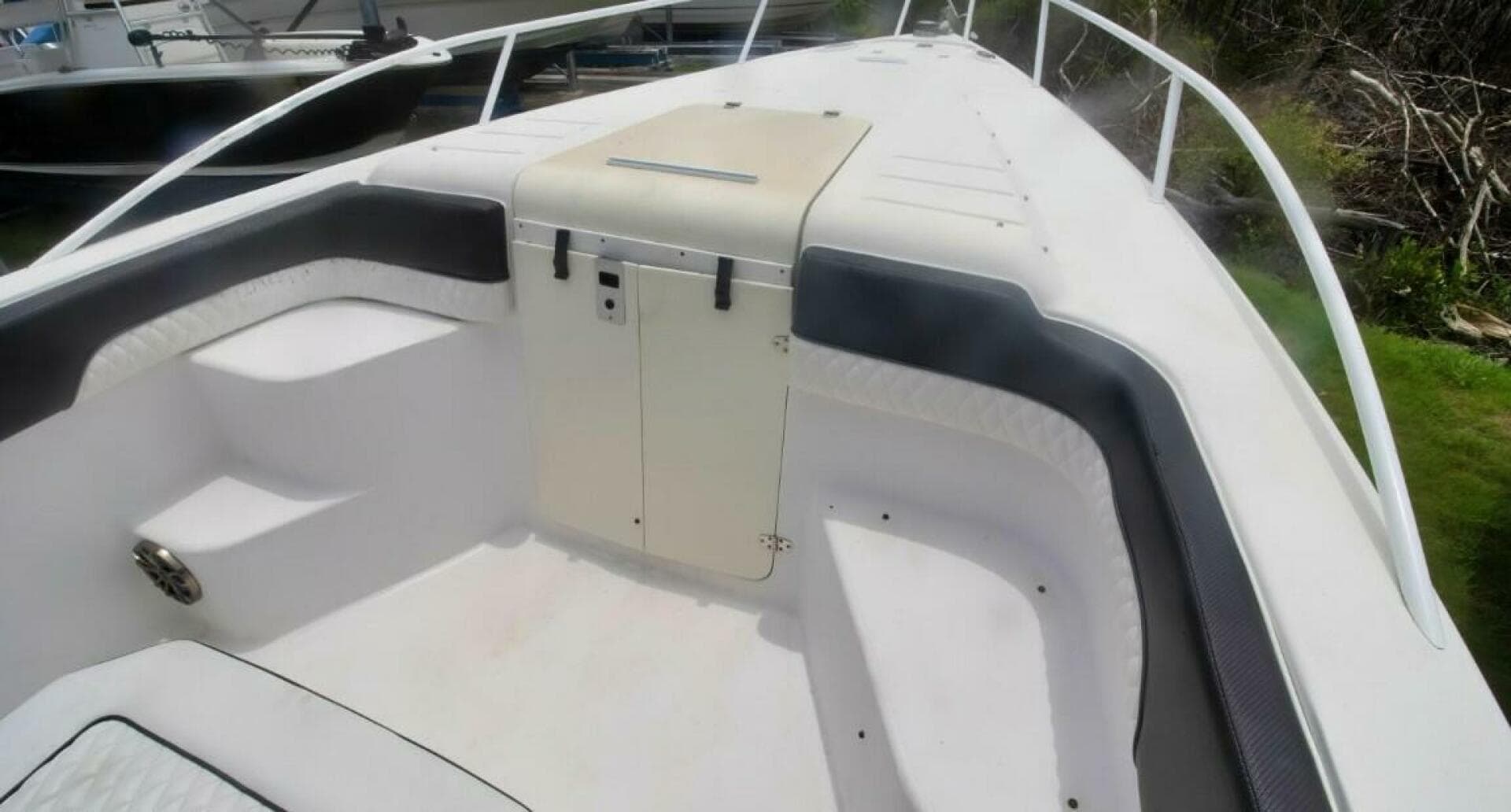 2005 Donzi 35 ZF Cuddy