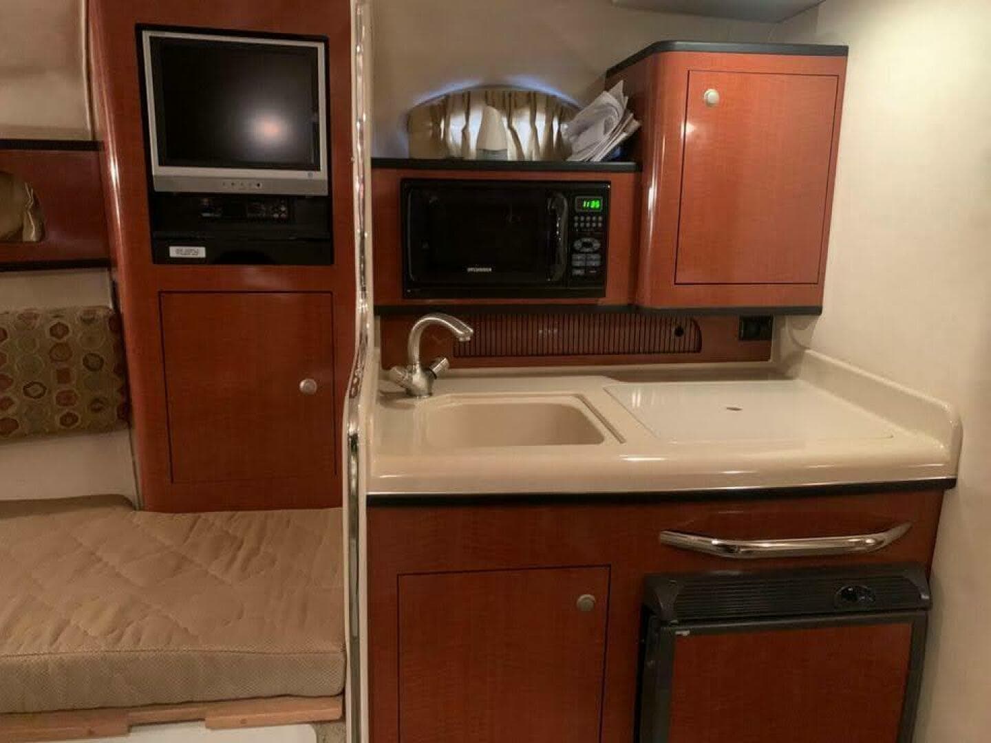 2005 Sea Ray 280 Sundancer