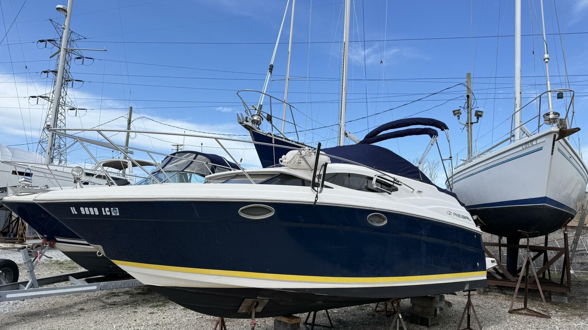 2007 Regal 2565 Window Express