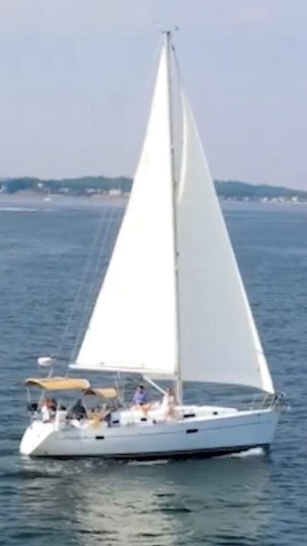 2000 Beneteau 361