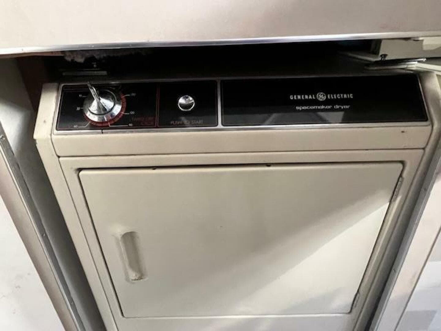 1989 Trojan 12M Motor Yacht