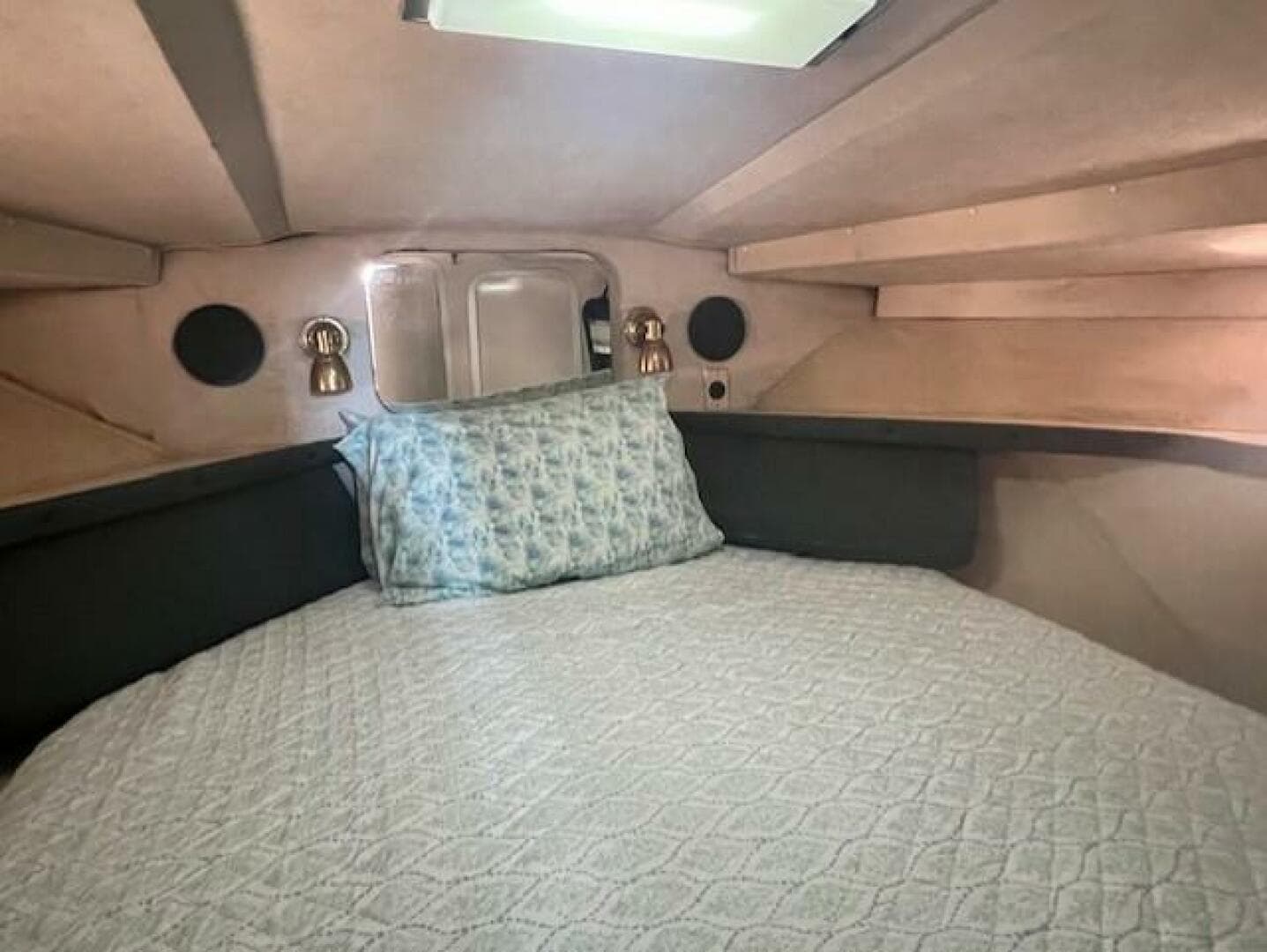 1989 Trojan 12M Motor Yacht