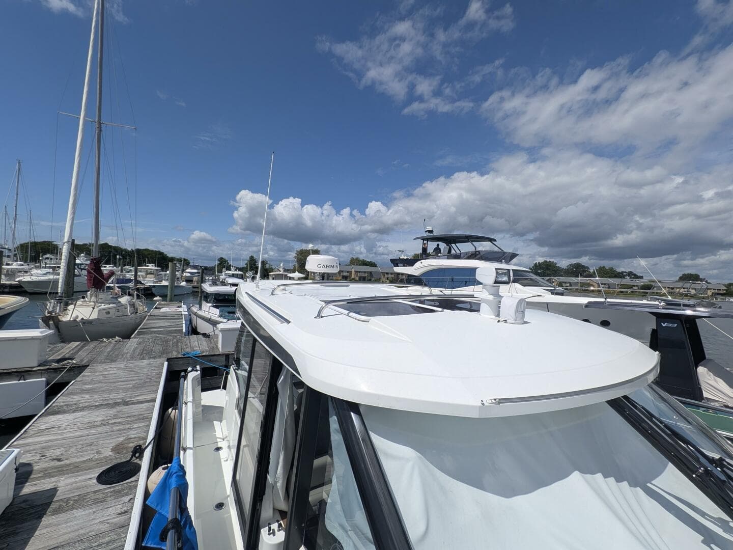2023 Jeanneau NC 1095 Weekender