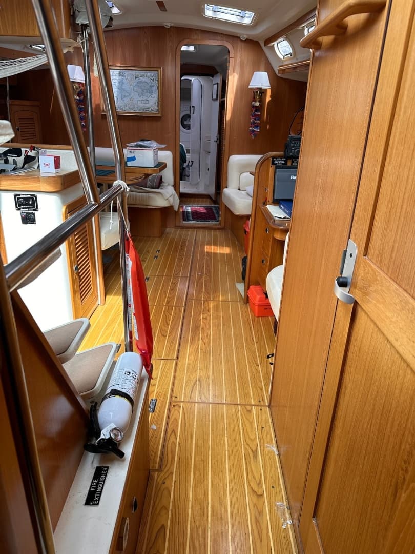 2002 Catalina 470