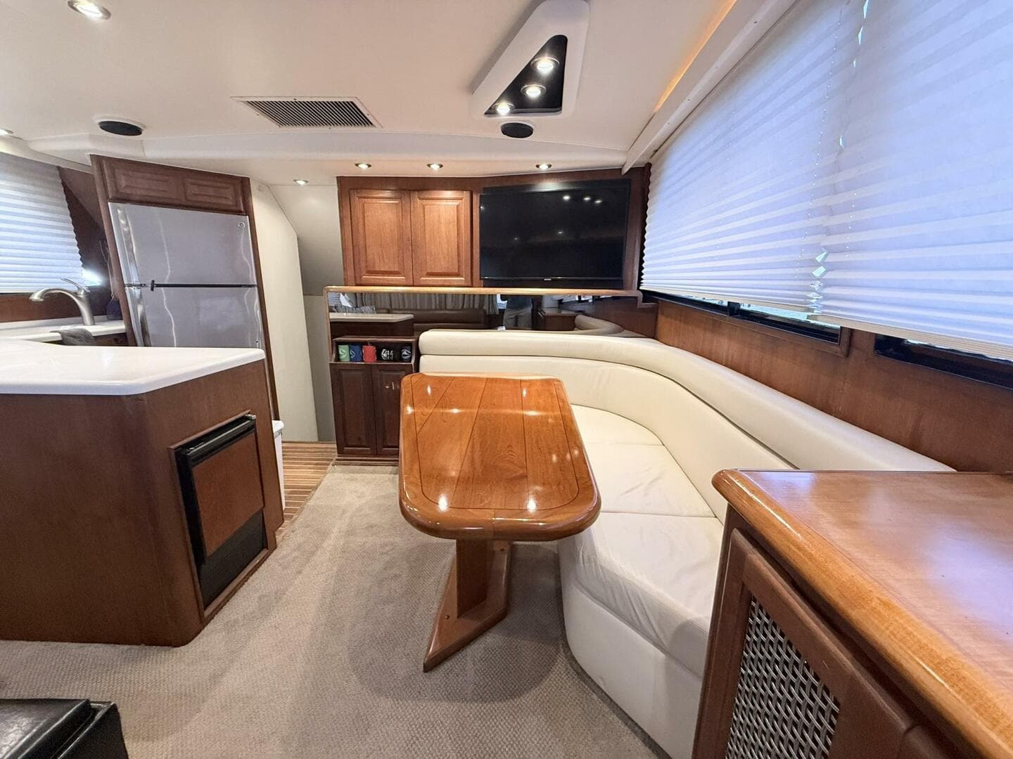 Viking 50 REEL LEGACY - Cabin
