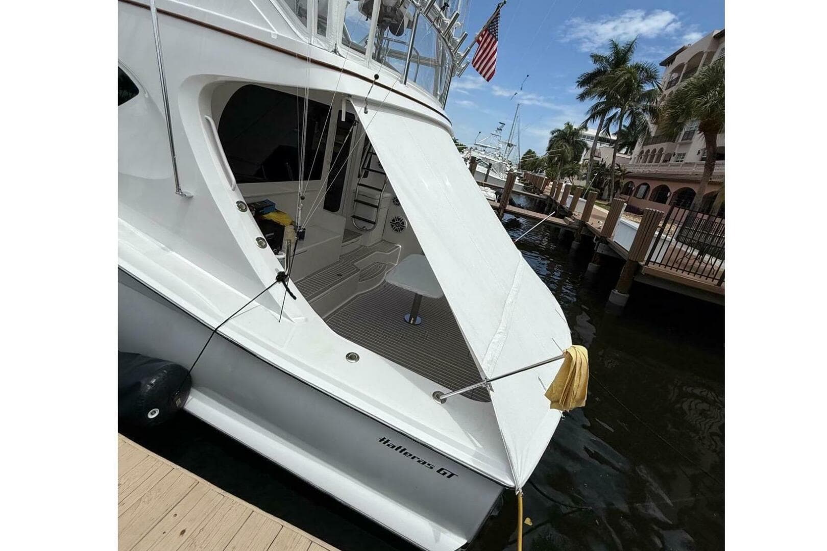 2013 Hatteras GT54