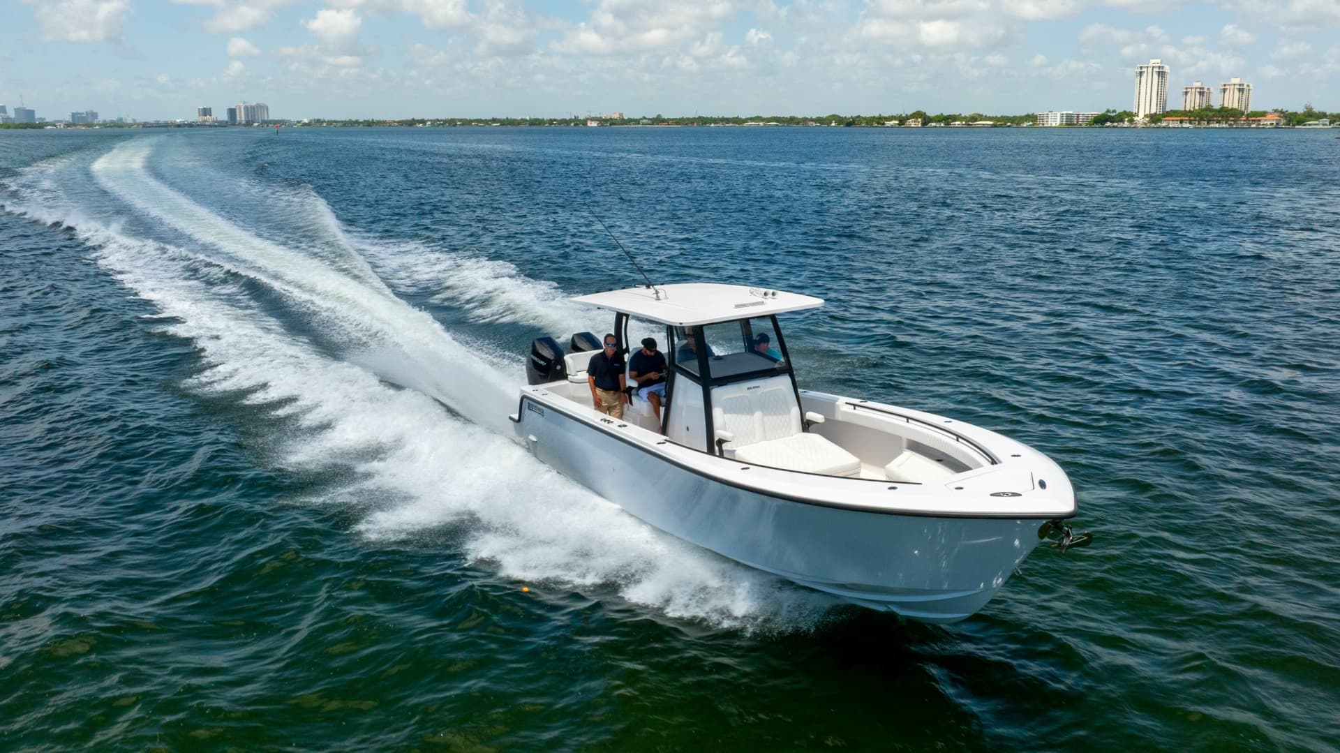 2027 Reef Runner 340