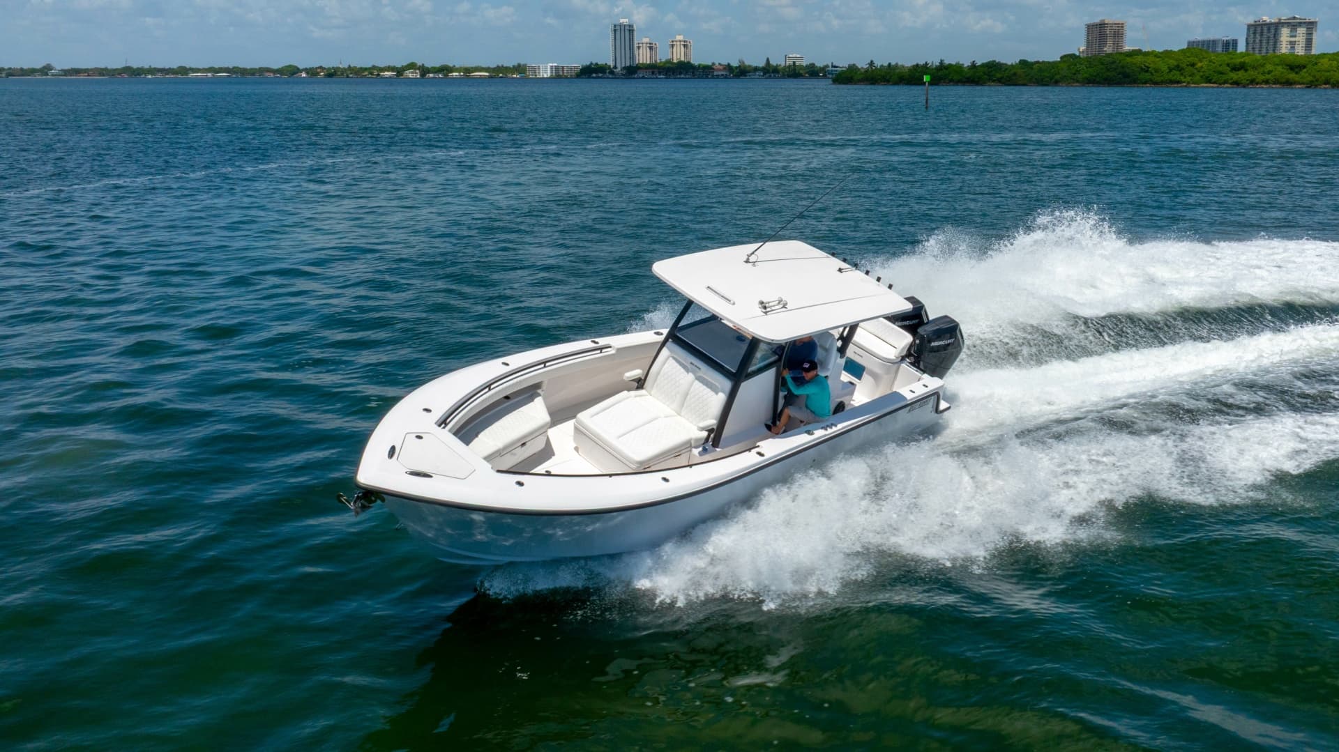 2027 Reef Runner 340