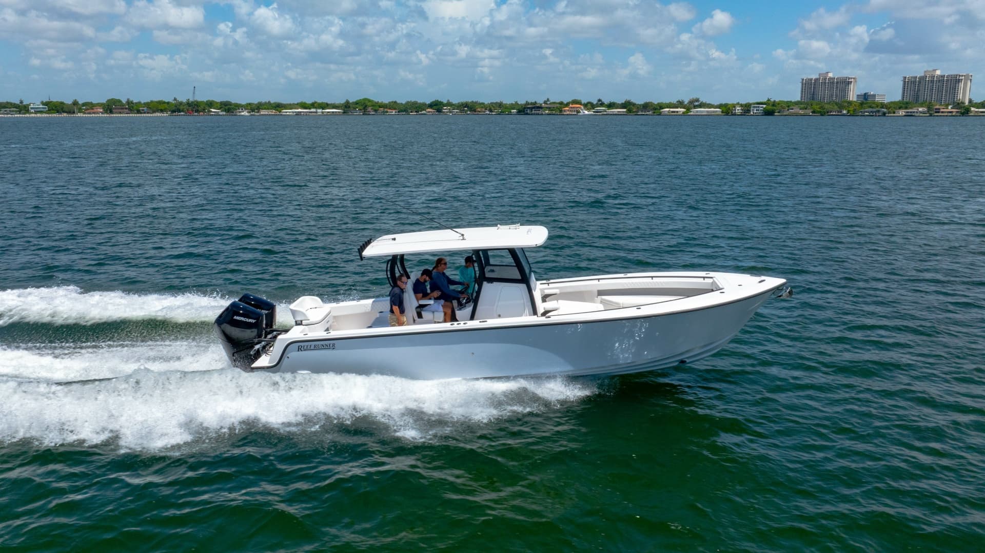 2027 Reef Runner 340