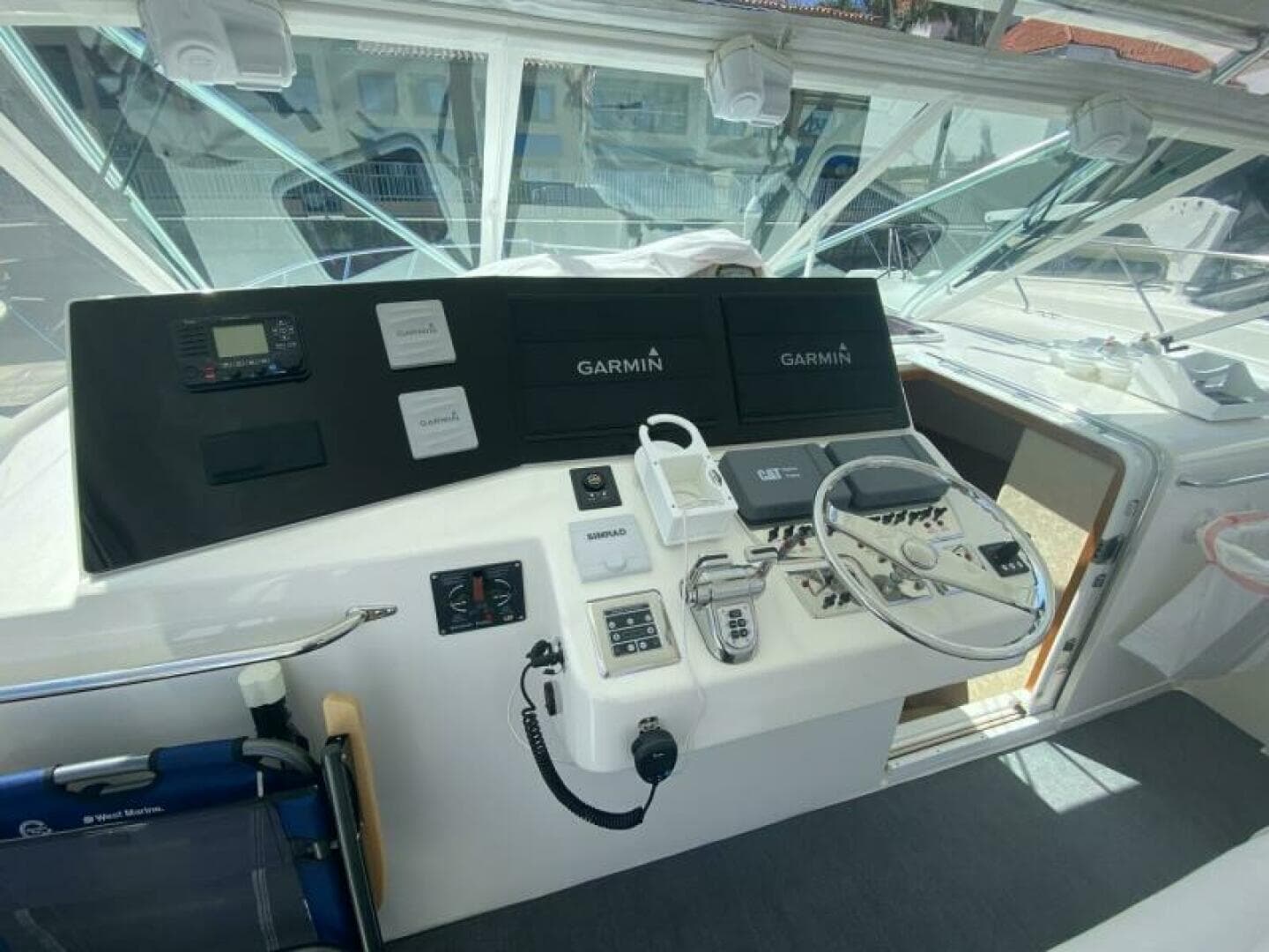 2006 Cabo 40 Express - BUZZ CATCHER