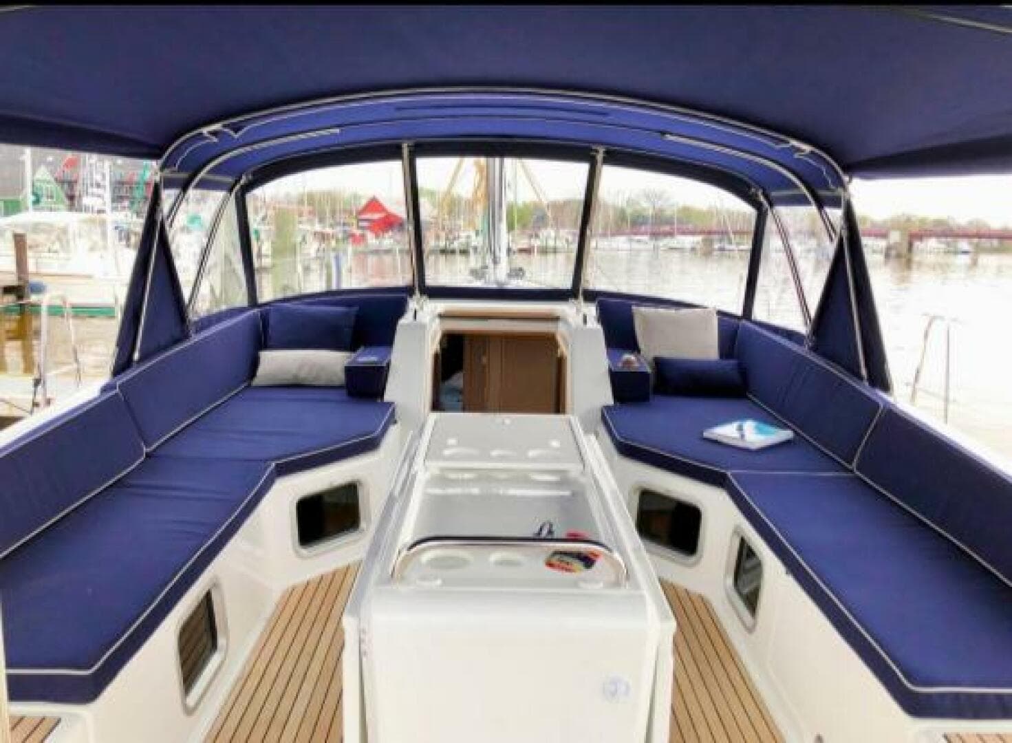 2018 Jeanneau 54