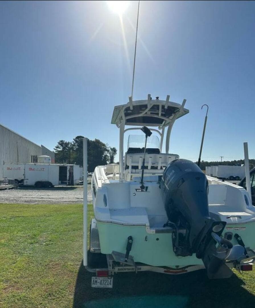 2021 Wellcraft 222 Fisherman