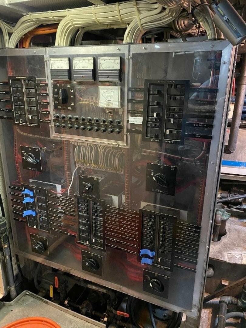 1988 Burger 80 Motor Yacht