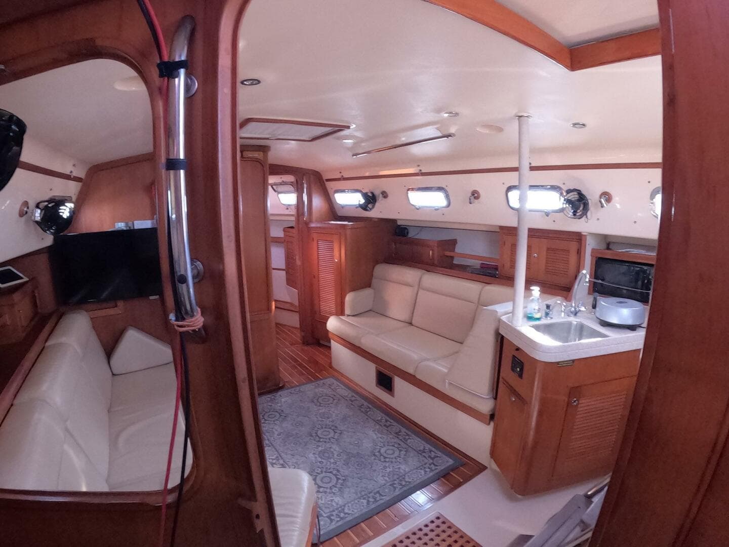 2005 Island Packet 370