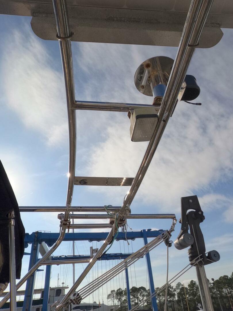 2005 Island Packet 370