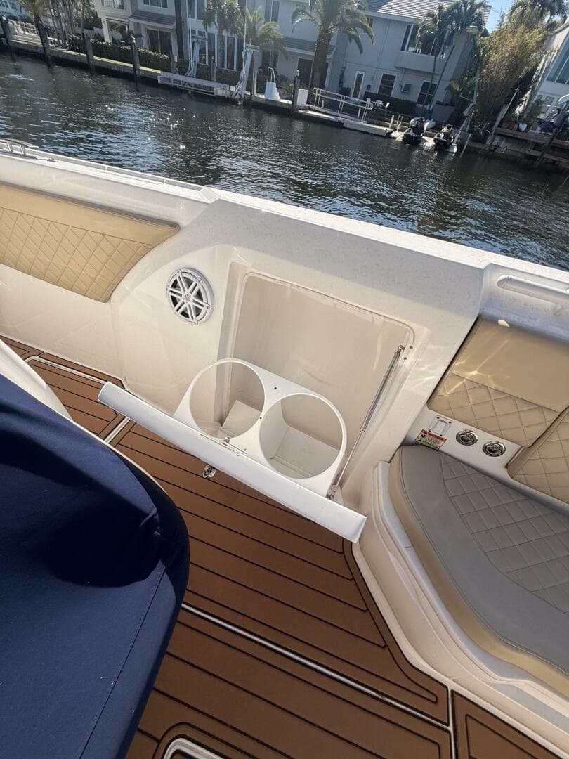 2019 Intrepid 345 Nomad FE