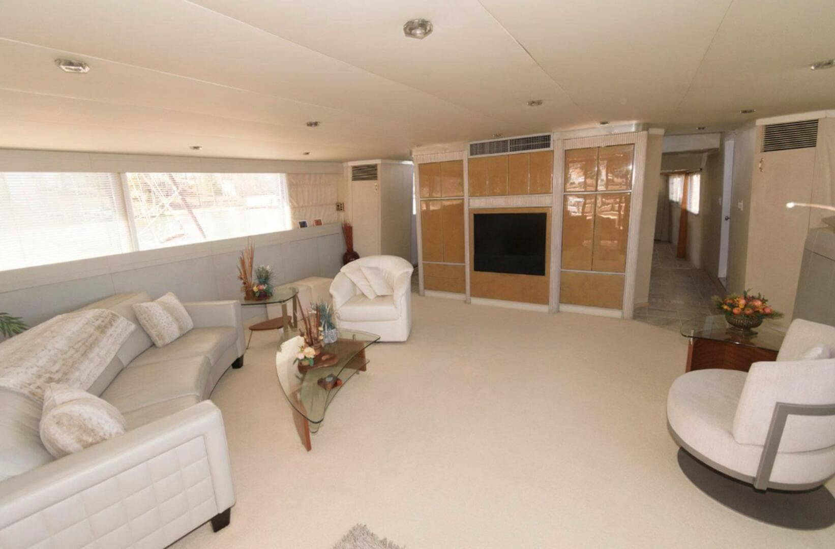 1984 Broward Raised Pilothouse