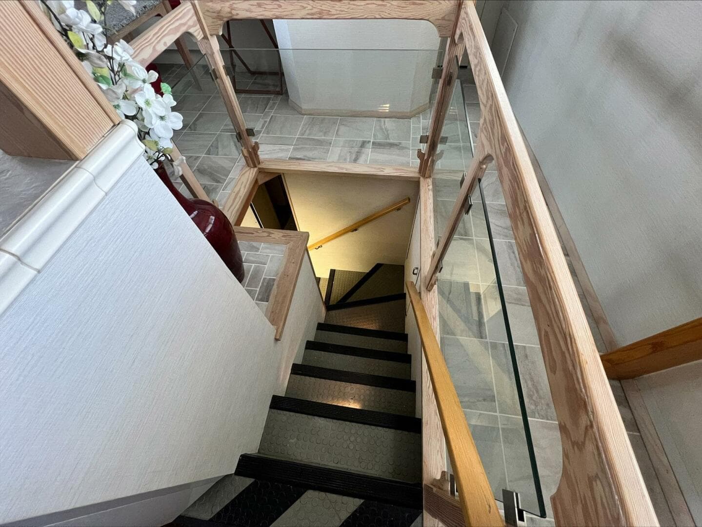 1984 Broward Raised Pilothouse