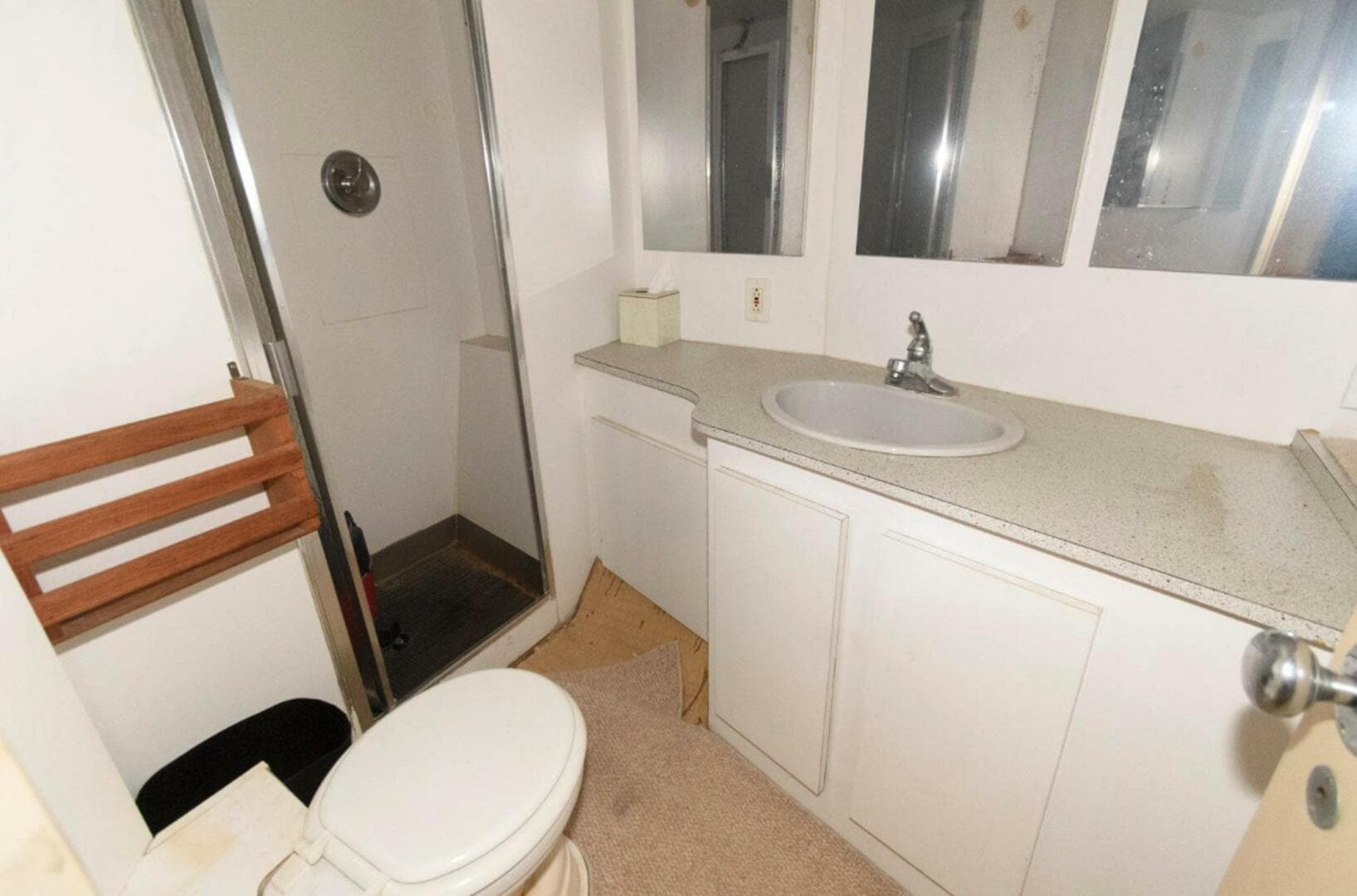 1984 Broward Raised Pilothouse