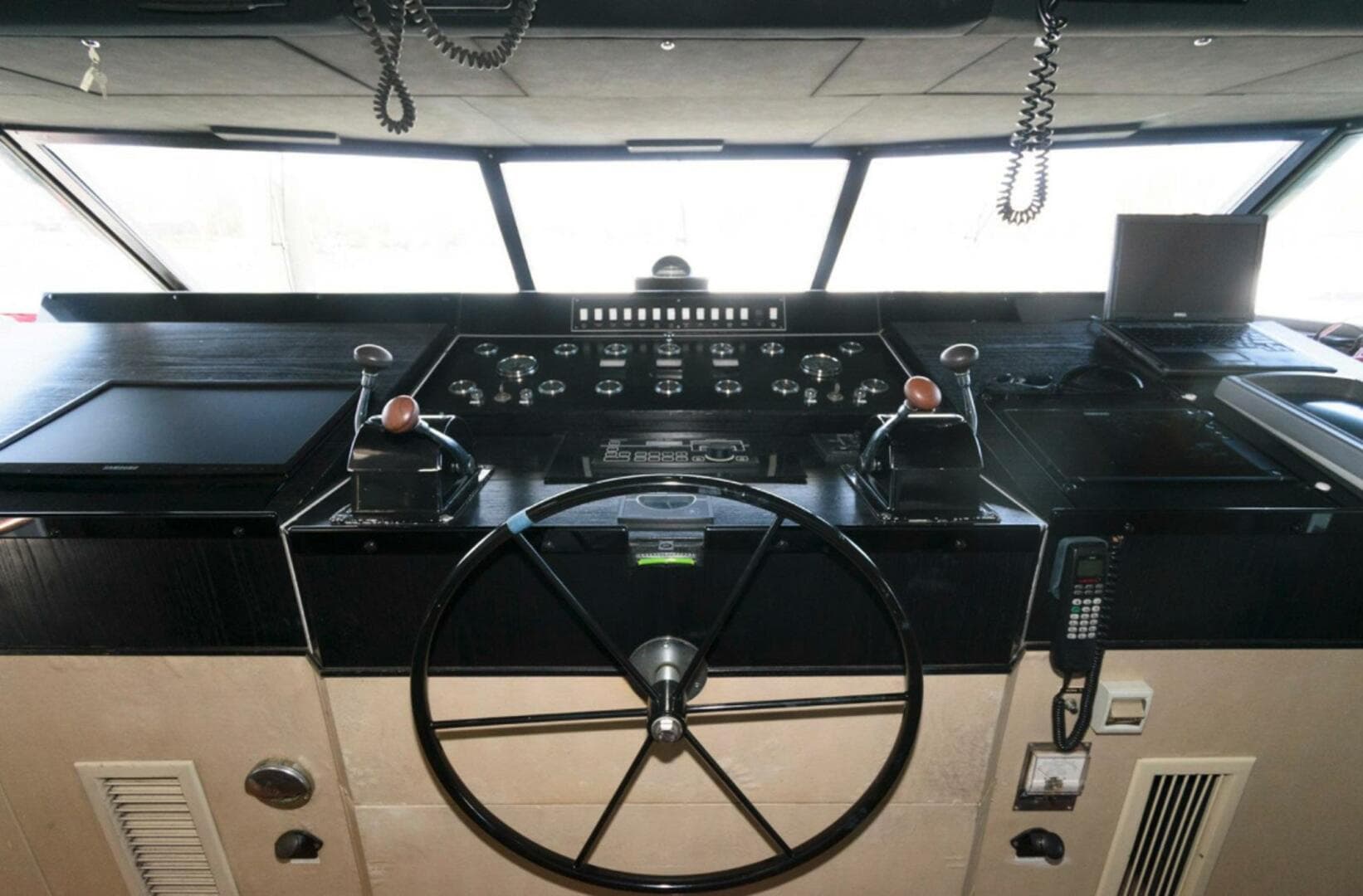 1984 Broward Raised Pilothouse