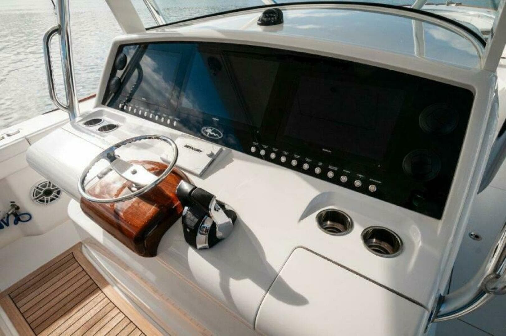 2021 Valhalla Boatworks V-46-GO ROUTE-Helm 3